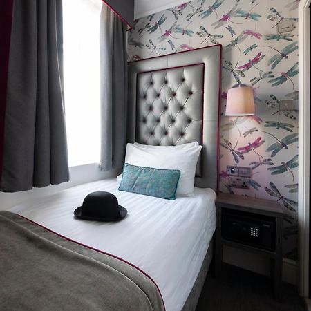 เดอะ เบเวอร์ลีย์ โฮเต็ล ลอนดอน - วิกตอเรีย Hotel ภายนอก รูปภาพ