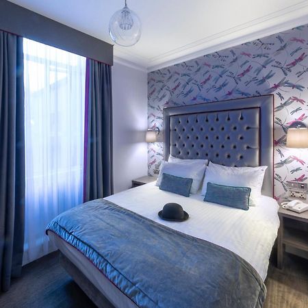 เดอะ เบเวอร์ลีย์ โฮเต็ล ลอนดอน - วิกตอเรีย Hotel ภายนอก รูปภาพ